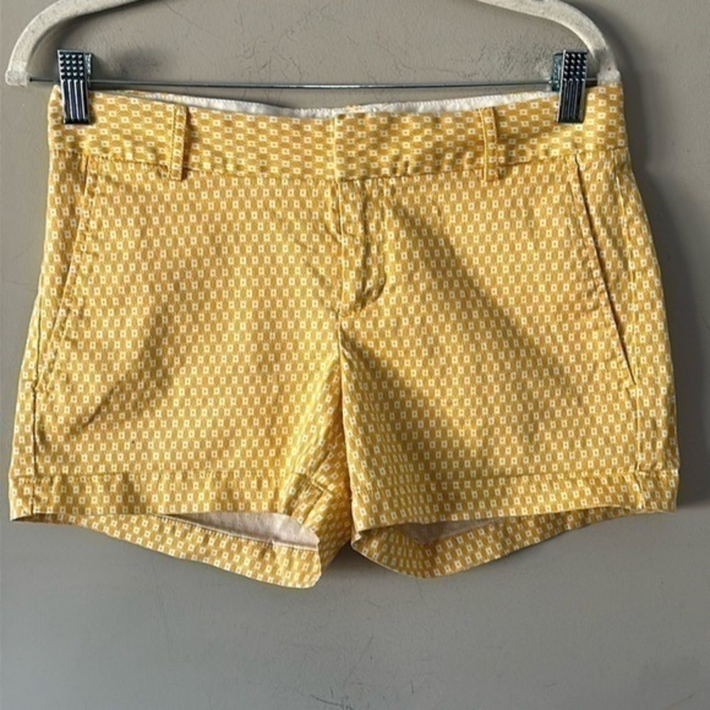 Banana Republic Martin Fit Yellow Print Shorts size 4